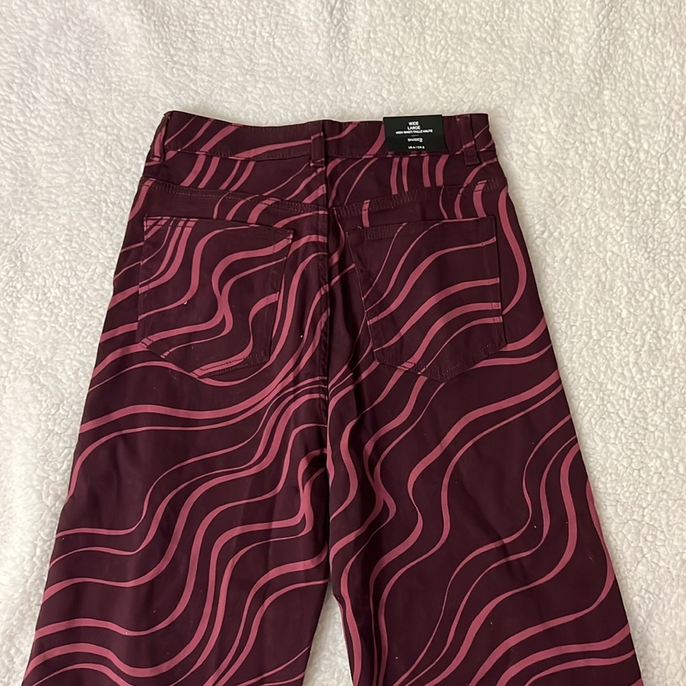 NWT H&M Divided Zebra Wide Leg Jeans  SZ 6 - Picture 4 of 10